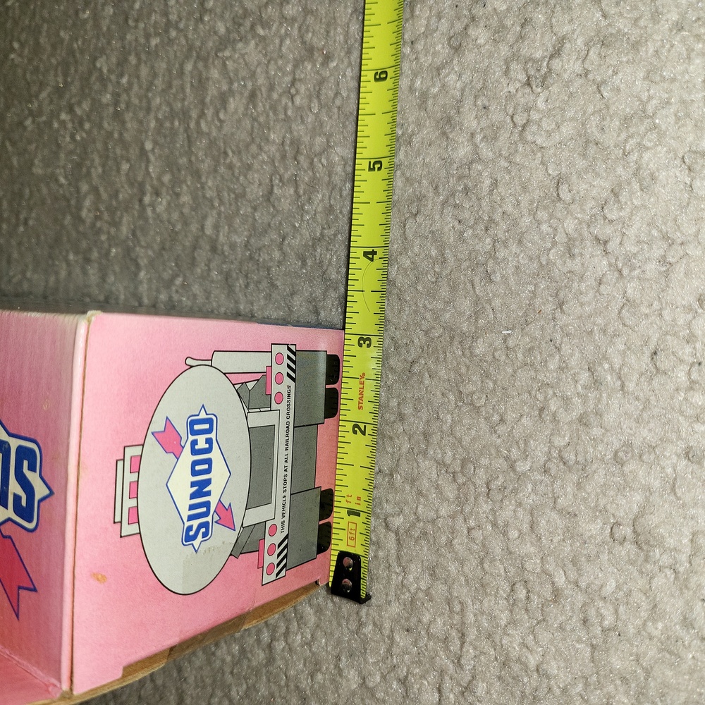 Sunoco 1994 Toy Tanker Truck Collector's Edition - Picture 6 of 6